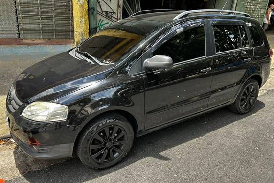 VOLKSWAGEN SPACEFOX 2008