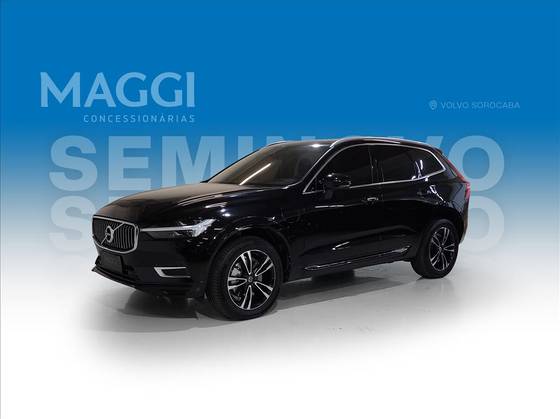VOLVO XC60 2021
