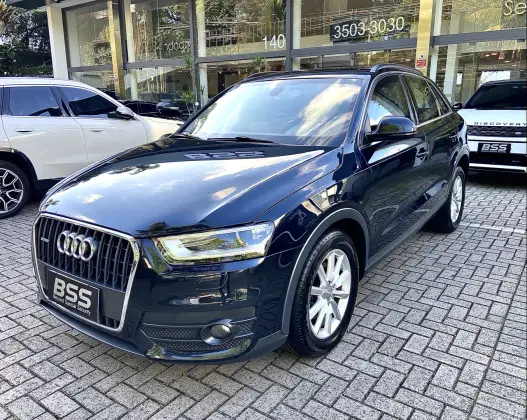 AUDI Q3 2015