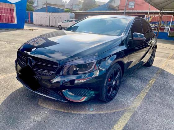 MERCEDES-BENZ A 200 2014