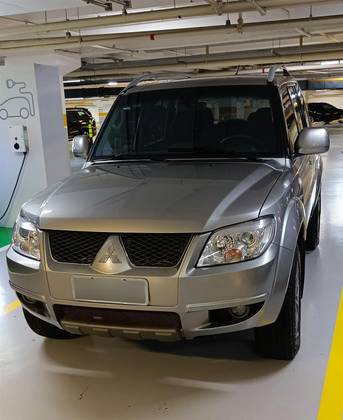 MITSUBISHI PAJERO TR4 2014