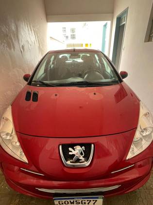 PEUGEOT 207 2013