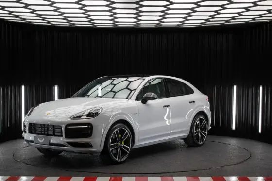 PORSCHE CAYENNE 2023