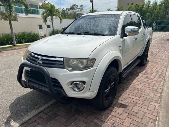 MITSUBISHI L200 TRITON 2015