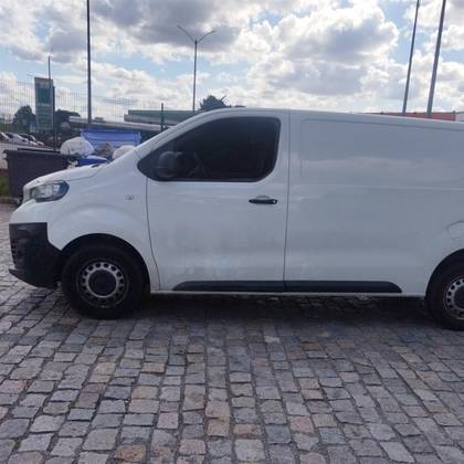 PEUGEOT EXPERT 2020