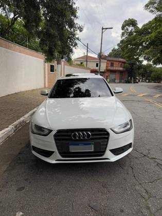 AUDI A4 2013