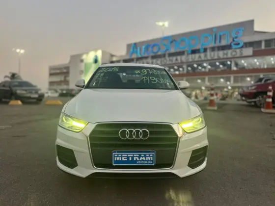 AUDI Q3 2016