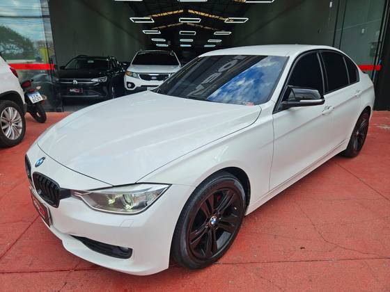 BMW 320i 2013