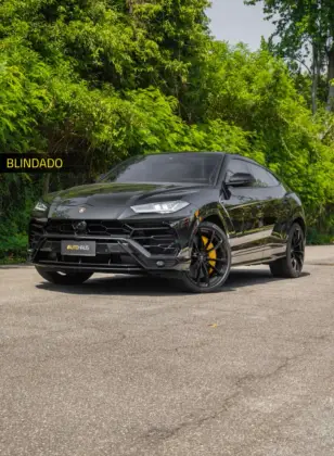 LAMBORGHINI URUS 2019