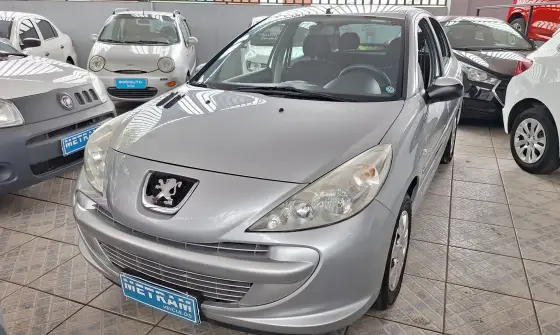 PEUGEOT 207 2012