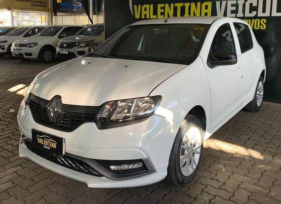 RENAULT SANDERO 2023