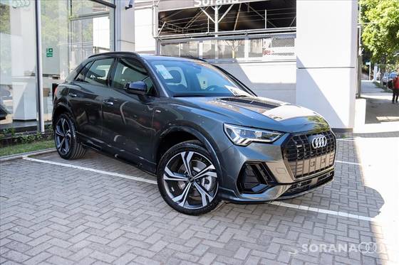 AUDI Q3 2024