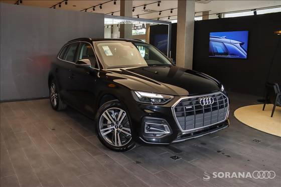 AUDI Q5 2024