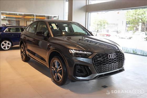 AUDI Q5 2024