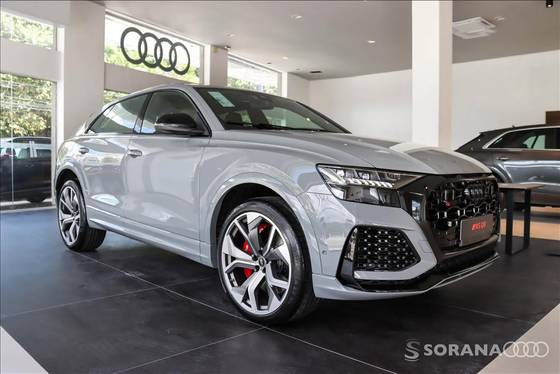 AUDI RS Q8 2023