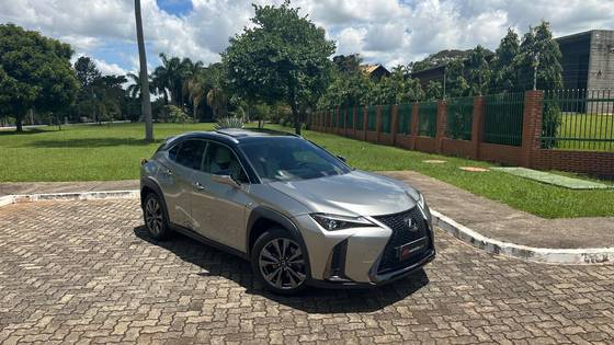 LEXUS UX 250h 2019