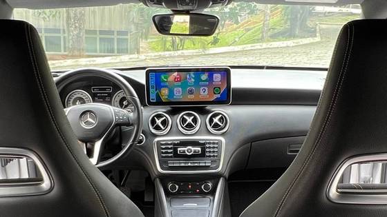 MERCEDES-BENZ A 200 2013