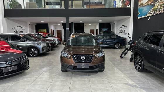 NISSAN KICKS 2020