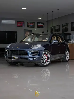 PORSCHE MACAN 2015