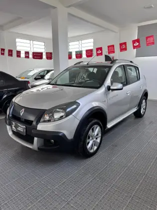 RENAULT SANDERO 2014