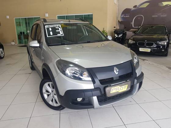 RENAULT SANDERO 2013