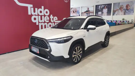 TOYOTA COROLLA CROSS 2023
