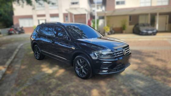 VOLKSWAGEN TIGUAN 2019
