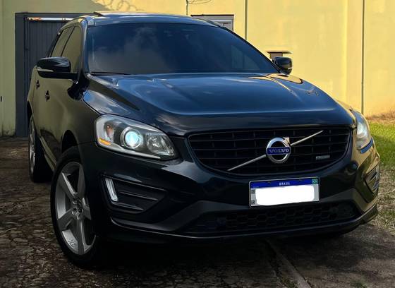 VOLVO XC60 2015