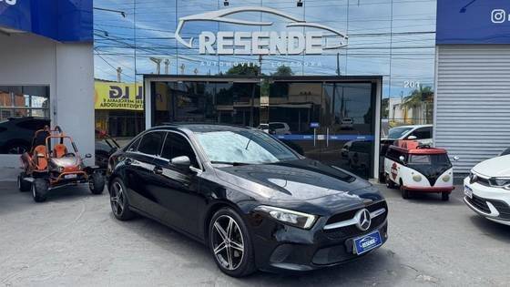 MERCEDES-BENZ A 200 2020