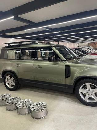 LAND ROVER DEFENDER 2020