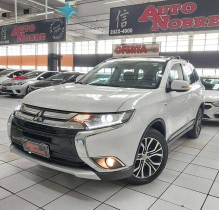 MITSUBISHI OUTLANDER 2016