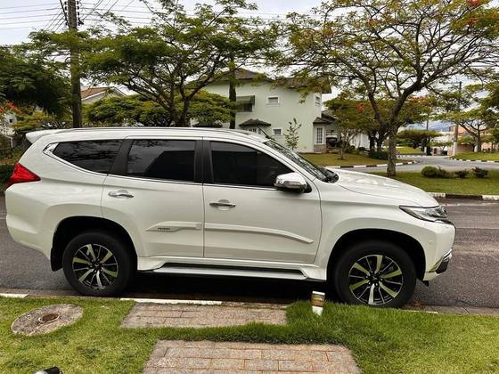MITSUBISHI PAJERO SPORT 2020