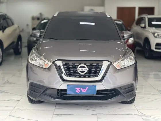 NISSAN KICKS 2019