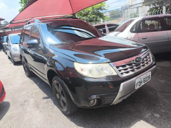 SUBARU FORESTER 2011