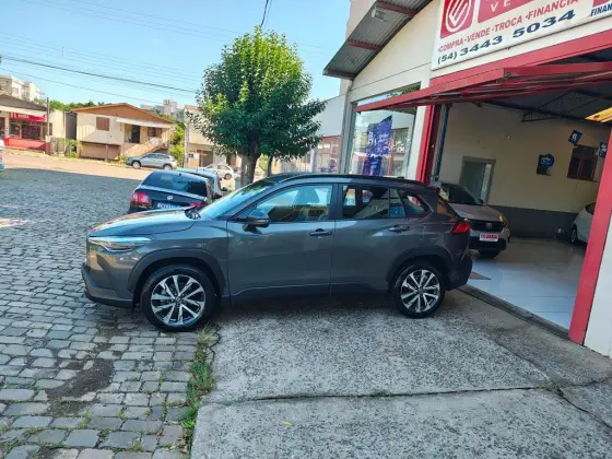 TOYOTA COROLLA CROSS 2023