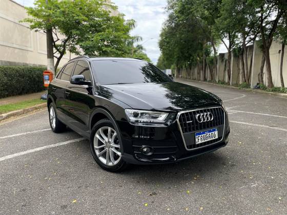 AUDI Q3 2015