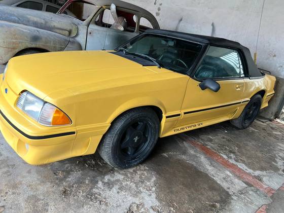 FORD MUSTANG 1991