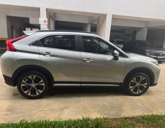 MITSUBISHI ECLIPSE CROSS 2020