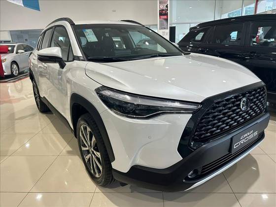 TOYOTA COROLLA CROSS 2026