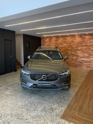 VOLVO XC60 2018