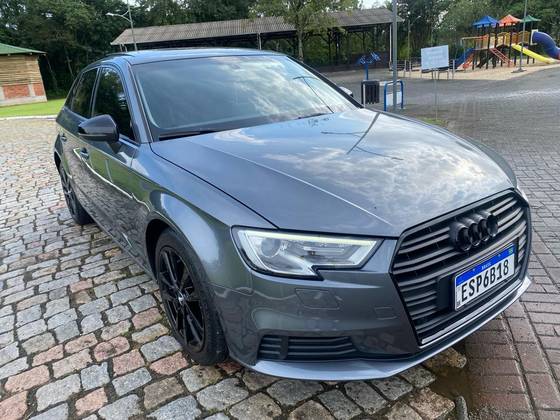 AUDI A3 2019