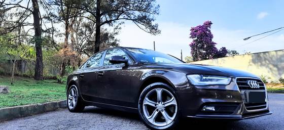 AUDI A4 2013