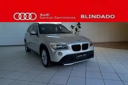 BMW X1 2011