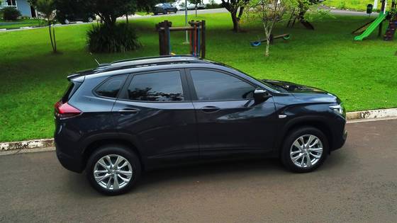 CHEVROLET TRACKER 2024