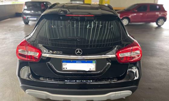 MERCEDES-BENZ GLA 200 2018