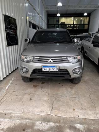 MITSUBISHI L200 TRITON 2015