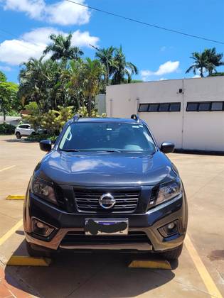 NISSAN FRONTIER 2021