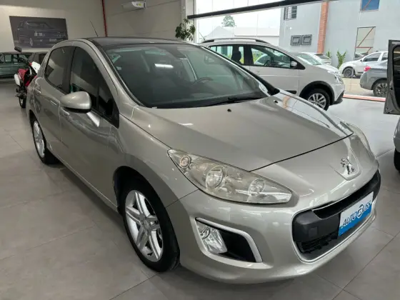 PEUGEOT 308 2013