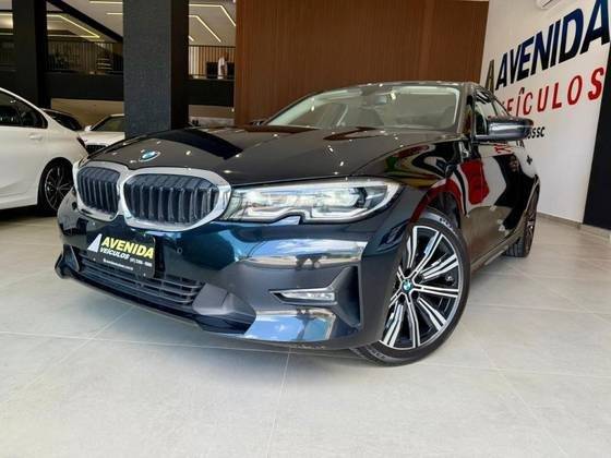 BMW 320i 2021