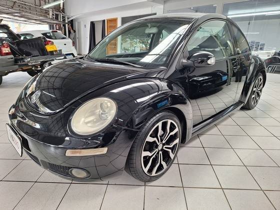 VOLKSWAGEN NEW BEETLE 2009